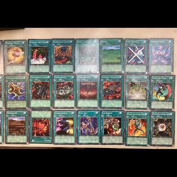 Yu-Gi-Oh Trading Card Game - Picture 9 of 16